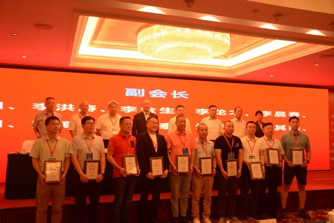 中國石材協會成功換屆,陳國慶連任會長