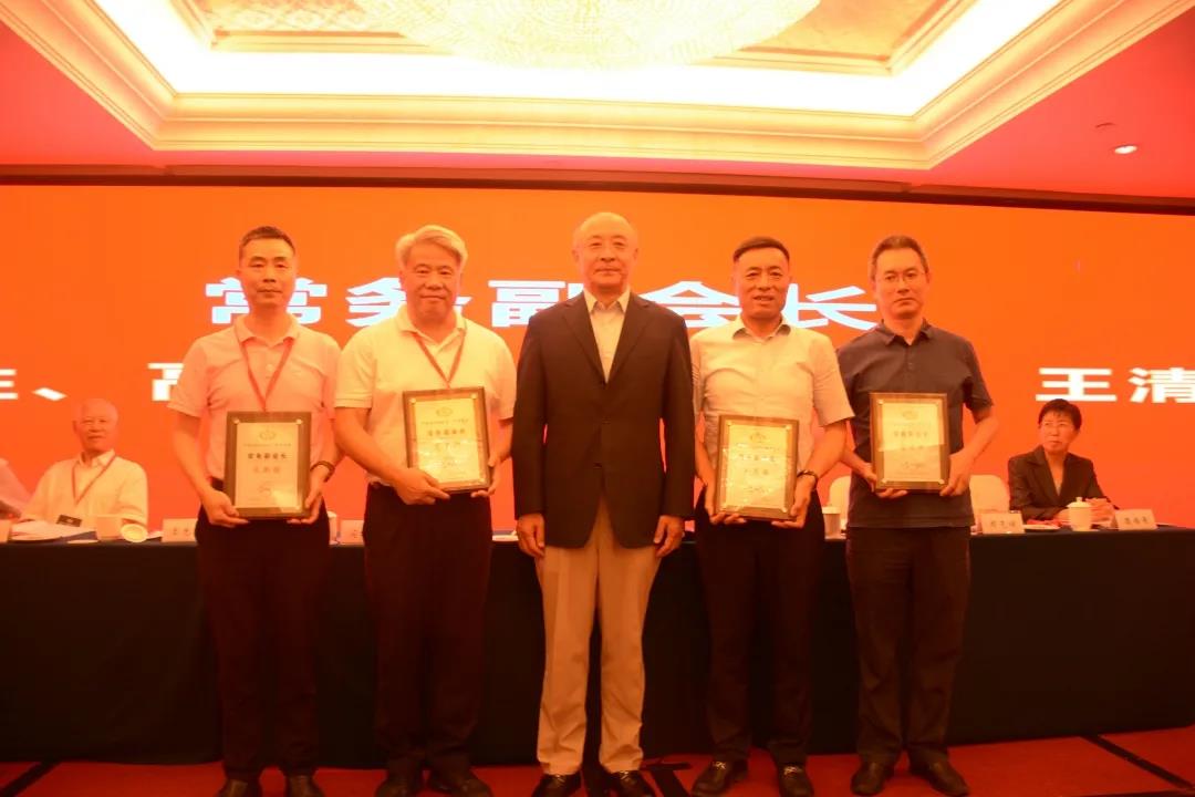 中國石材協會成功換屆,陳國慶連任會長