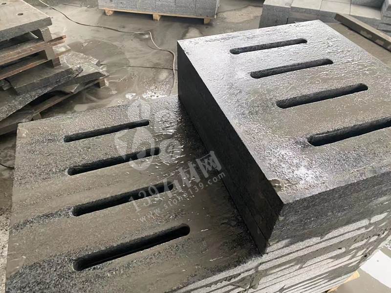 【榮興石材】主營廣西芝麻黑(鐘山青)