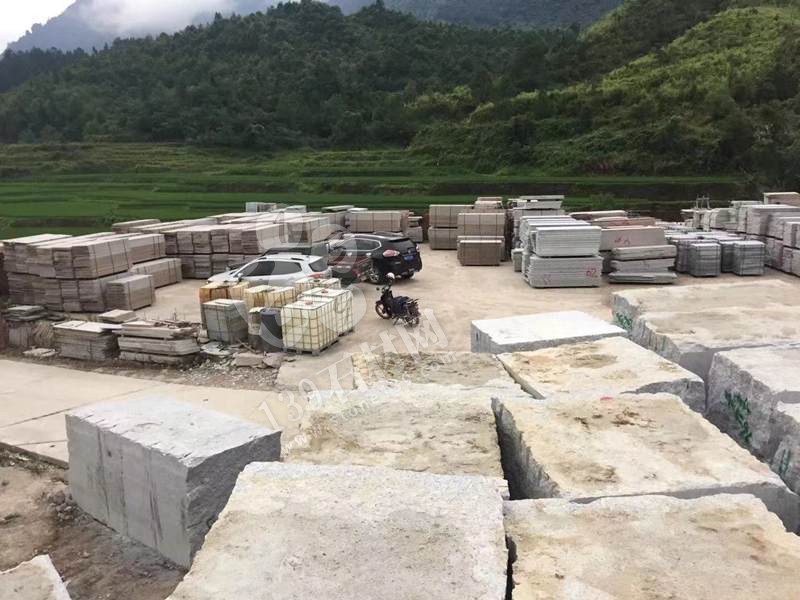 【恒泰吉石材】經營泰寧珍珠蘭（福建藍寶石）、五彩紅、自有大型礦山