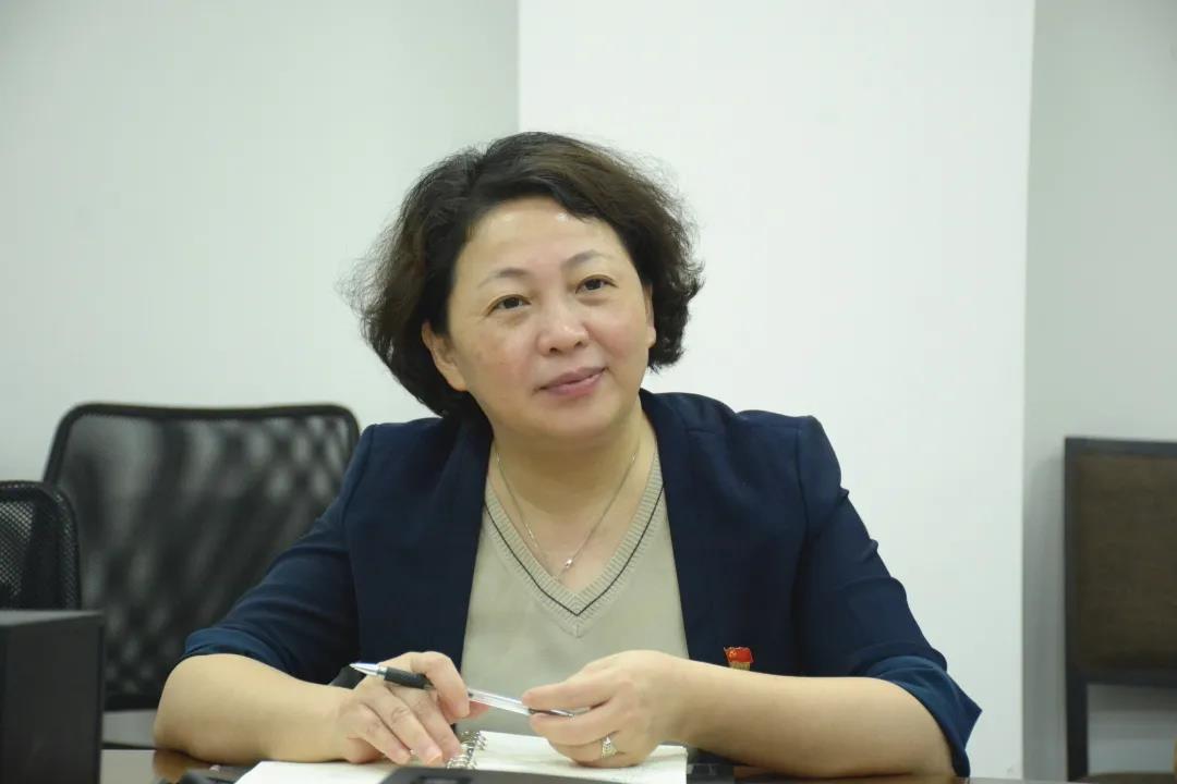 南安市檢察院黨組書記、檢察長曾閩宏帶隊到南安市石材協(xié)會調(diào)研