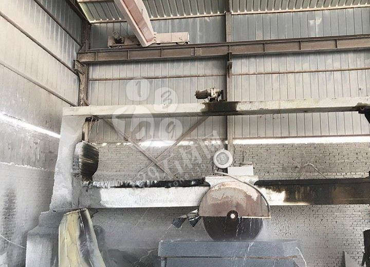 【南陽金泰石業(yè)】主營河南黃金麻、河南黃銹石方城芝麻白花崗巖園林工程配套用石