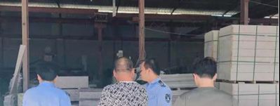 南安石井鎮持續開展石材企業污染整治行動。立即停產關閉,自行拆除機臺設備