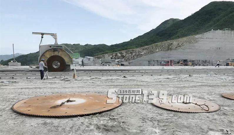 安徽芝麻石產(chǎn)地宣城廣德花崗巖-廣德灰(芝麻灰)、廣德黑(芝麻黑)