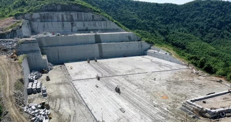 安徽芝麻石產(chǎn)地宣城廣德花崗巖-廣德灰(芝麻灰)、廣德黑(芝麻黑)