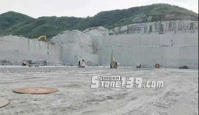 安徽芝麻石產(chǎn)地宣城廣德花崗巖-廣德灰(芝麻灰)、廣德黑(芝麻黑)