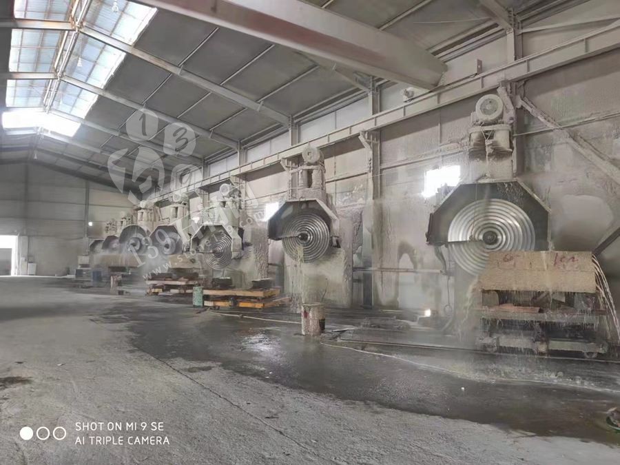 【康宏鑫盛石業】主營卡拉麥里金、咖啡鉆、天山黃、新疆紅、天山灰麻、天山白麻、鉆石金麻、雪蓮白鉆、卡拉金麻、新疆棕鉆