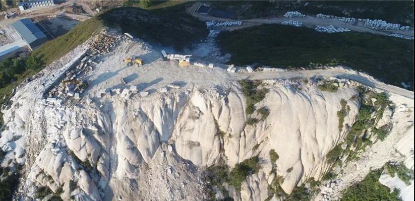 山西忻州市靜樂縣黃金麻石材產區和產品介紹