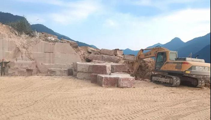 江西省撫州市黎川縣洵口鎮花崗巖新石島紅石材