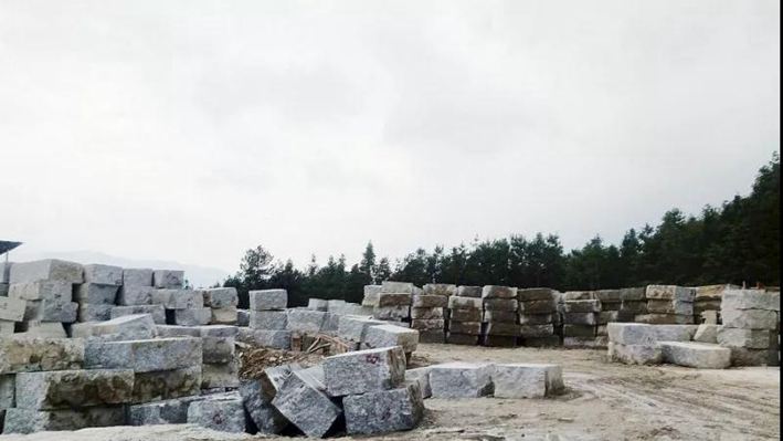 湖南長沙寧鄉市流沙河鎮花崗巖產區及芝麻灰石材