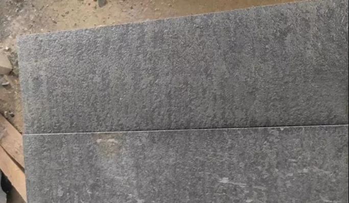 廣西黑石產地賀州市昭平縣富羅鎮廣西黑礦山及產品(新中國黑、富羅黑、蒙古黑)欣賞!