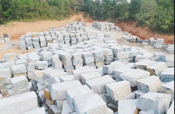 江西芝麻黑石材產區宜春市奉新縣清潭黑花崗巖654礦山石材欣賞！