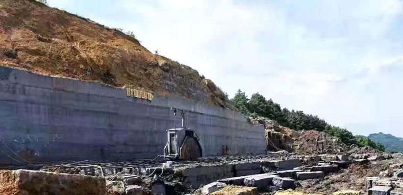 石材新礦!貴州省畢節(jié)市赫章縣夜郎黑(新中國(guó)黑)石材欣賞!