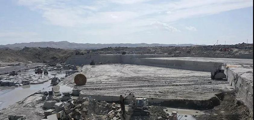 內蒙古烏拉特中旗聯社與當地石材行業商會初步達成信貸合作意向,附黑石產品欣賞!