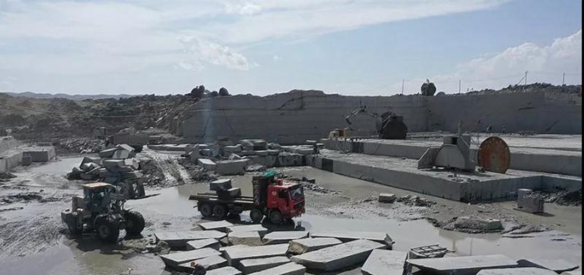 內蒙古烏拉特中旗聯社與當地石材行業商會初步達成信貸合作意向,附黑石產品欣賞!