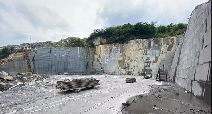 貴州木紋大理石產(chǎn)區(qū):“中國(安龍)木紋石之鄉(xiāng)”礦山和產(chǎn)品應(yīng)用欣賞