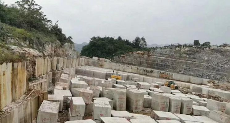 貴州木紋大理石產(chǎn)區(qū):“中國(安龍)木紋石之鄉(xiāng)”礦山和產(chǎn)品應(yīng)用欣賞