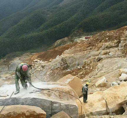 江西省宜春市石材產區袁州區珍珠白石材礦山及應用欣賞!