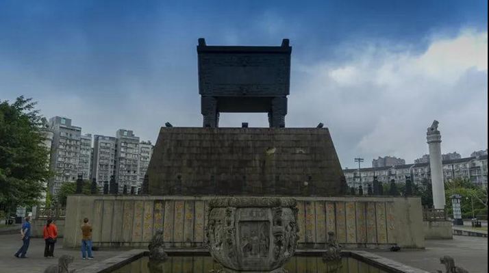 四川隆昌青石產區青石礦山產品和青石案例欣賞