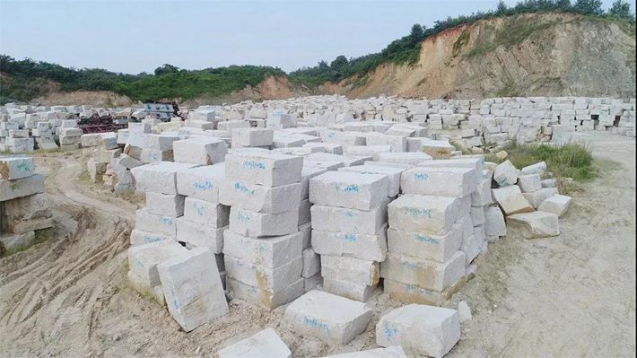 河南信陽羅山縣石材品:黃金麻、銹石、蝦紅、電解黃板、卡拉麥里金欣賞