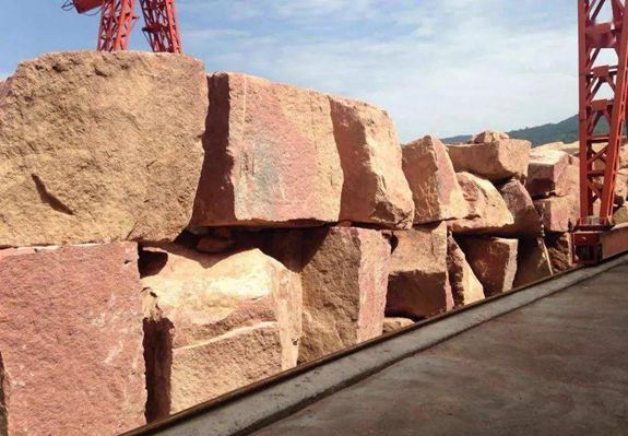 四川雅安滎經(jīng)縣石材產(chǎn)品中國(guó)紅、滎經(jīng)紅、雅蒙黑石材