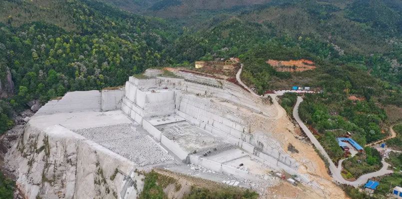 福建省三明市建寧縣均口鎮石材產區藍寶石(珍珠蘭)石材及礦山欣賞!