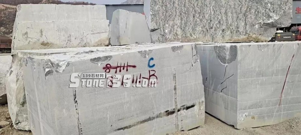 山東泗水石材魯灰正礦荒料開始銷售,附魯灰報價!