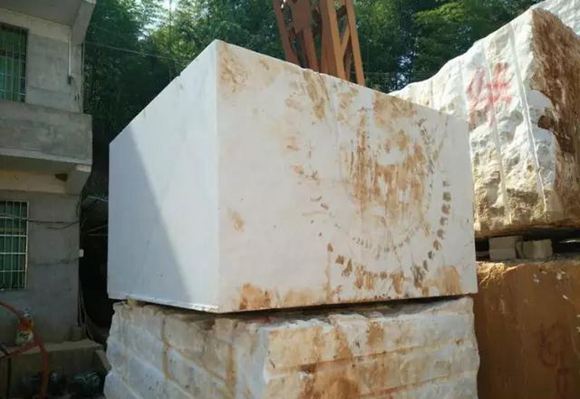 湖南漢白玉大理石產(chǎn)地耒陽(yáng)白石礦山及產(chǎn)品欣賞!