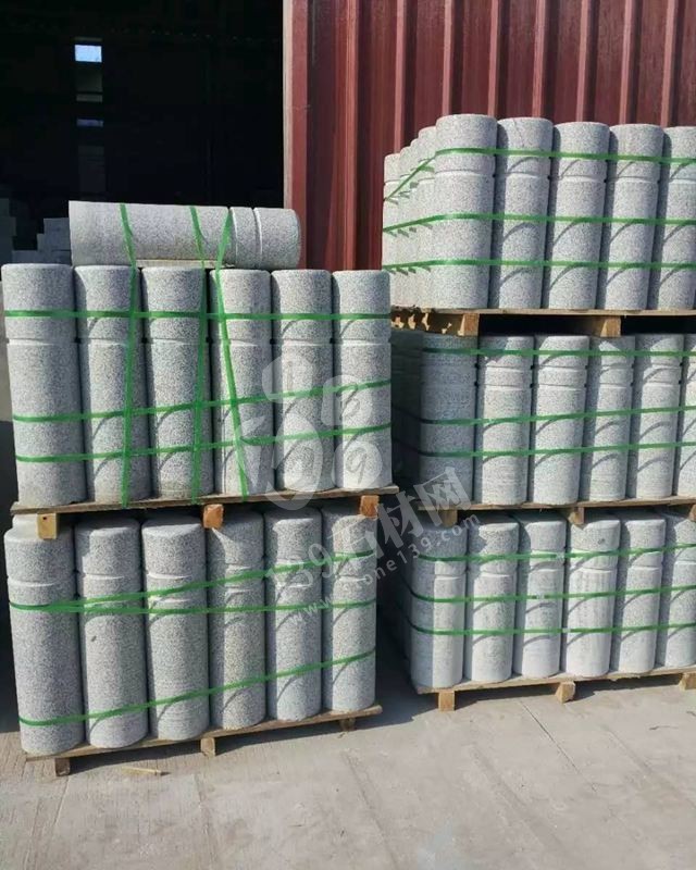 麻城張順利石材廠主要經營湖北芝麻白、芙蓉白環境石,地鋪石,路延石,小方石