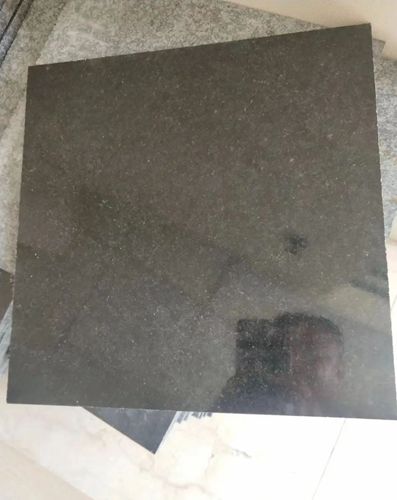 墓碑好石材:四川冕寧縣鳳凰黑石材欣賞