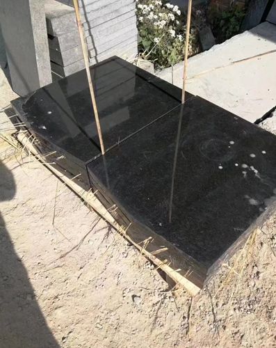 墓碑好石材:四川冕寧縣鳳凰黑石材欣賞