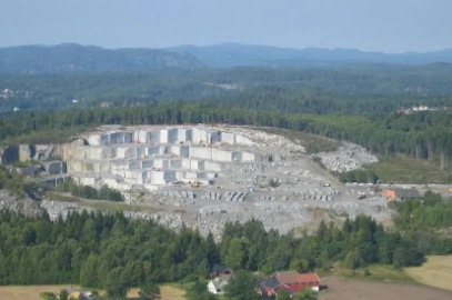 干貨分享給家里有礦的石材小伙伴:石材礦山開采工藝與設備解析 石材礦山開采工藝與設備解析