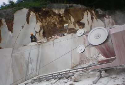 干貨分享給家里有礦的石材小伙伴:石材礦山開采工藝與設備解析 石材礦山開采工藝與設備解析