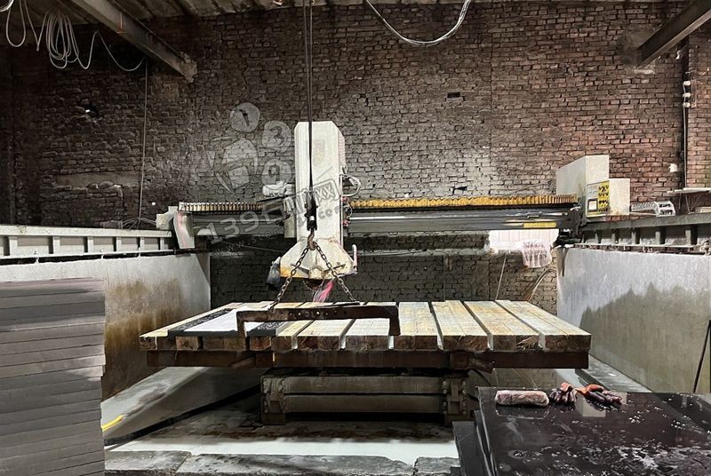 四川萬(wàn)源青石 嘉利石材廠