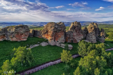 大自然之美-細數花崗巖的11種地貌特征及名山代表 花崗巖地貌