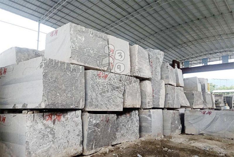 廣西鐘山芝麻黑荒料(廠礦一體)