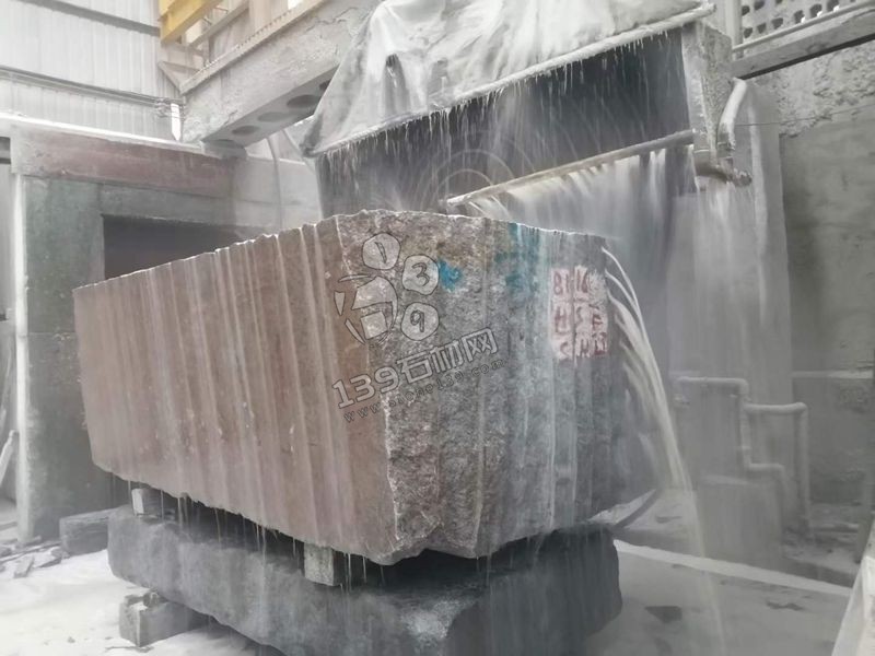 海藍寶花崗巖究竟有何魅力，能讓這家石企如此專注