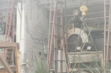 廣東信宜(海浪花產(chǎn)地)大成鎮(zhèn)這個(gè)大型石材加工廠,現(xiàn)在變得蕭條破落了,令人唏噓! 廣東海浪花產(chǎn)區(qū)信宜工廠