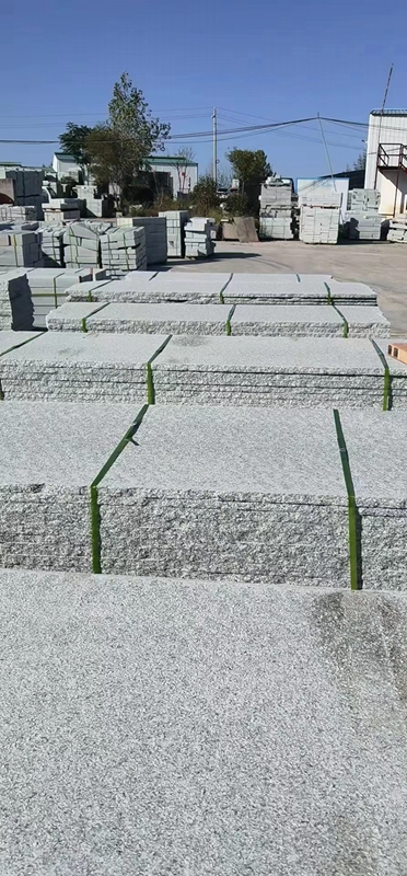 河南泌陽生產廠家主要產品(芝麻白、芝麻灰)花崗巖