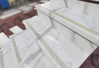 天然 大理石紋路如何發(fā)揮美的極致案例之追紋石材樓梯的加工流程 大理石追紋