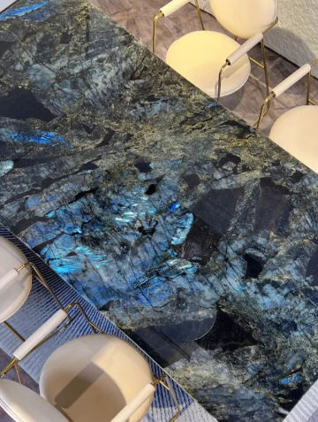 價格暴漲的幾款天然石材產品介紹 冷翡翠 藍翡翠 四季綠 寶格麗 大花白 超白洞