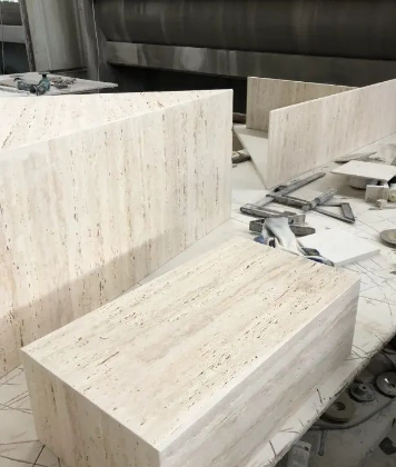 價格暴漲的幾款天然石材產品介紹 冷翡翠 藍翡翠 四季綠 寶格麗 大花白 超白洞