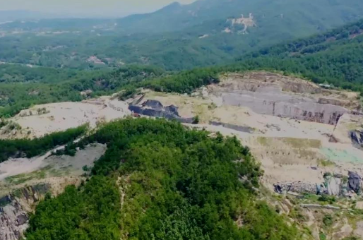 湖北省大悟縣投入超千萬元勘探飾面石材礦產資源,附大悟縣木蘭紅石材介紹! 湖北大悟花崗巖 木蘭紅