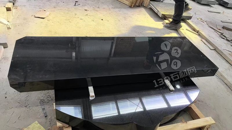 山西黑墓碑石材加工廠(chǎng)