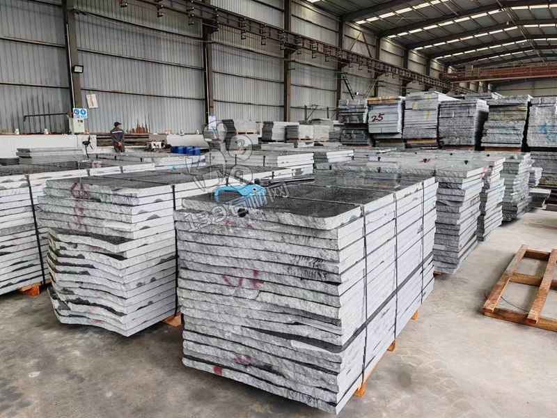 四川省攀枝花市米易縣發福礦業主營航天黑石材