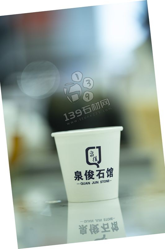 探秘泉俊輕奢館:五大石材與三大場館的華麗交織