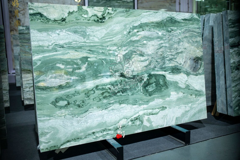 自然高級感+山水意境的國產(chǎn)維多利亞綠大理石分享