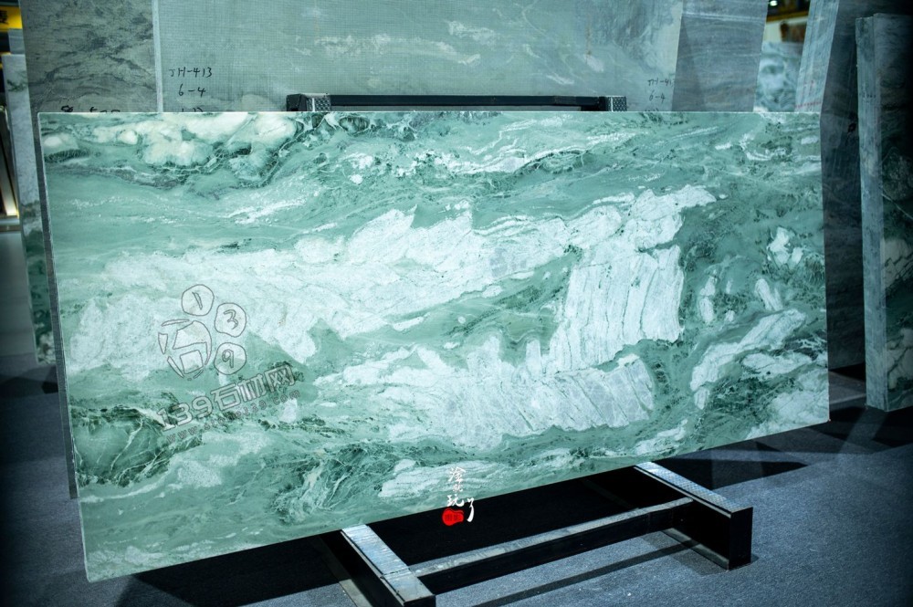 自然高級感+山水意境的國產(chǎn)維多利亞綠大理石分享